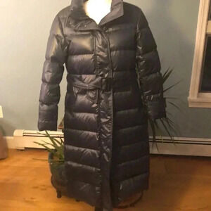 Winter Down Coat. Size Small